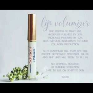 BNWT!SeneGence lip volumizer 🤍❤️